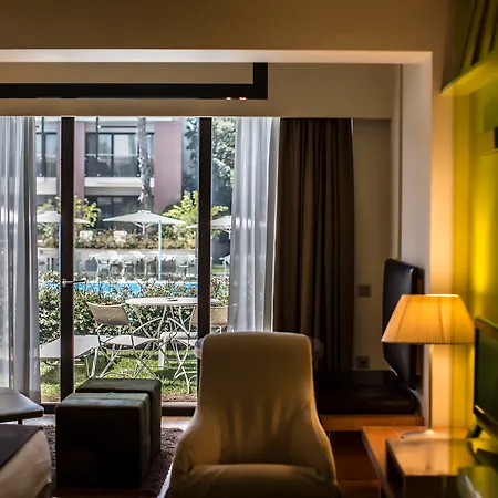 Nikopolis Hotel